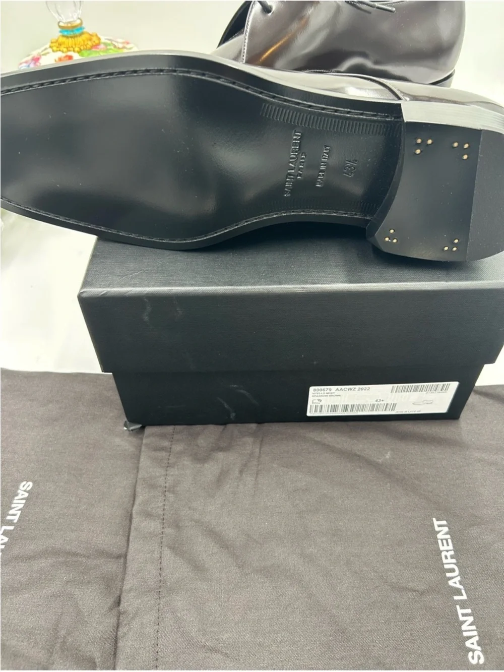 Saint Laurent absolutely brand